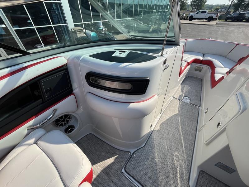 2023 CROWNLINE 280 SS Surf BOATS