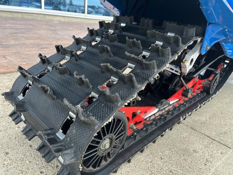 2023 POLARIS INDY VR1 137 Patriot Boost SNOWMOBILES