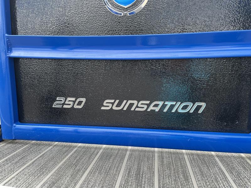 2023 PREMIER 250 SUNSATION BOATS