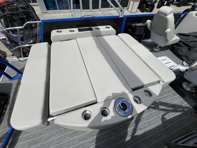 2023 PREMIER 250 SUNSATION BOATS