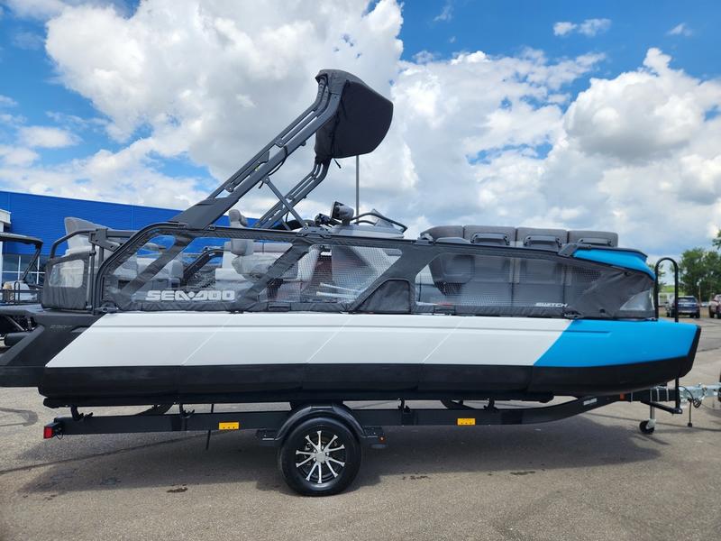 2023 SEA-DOO Switch Cruise BOATS