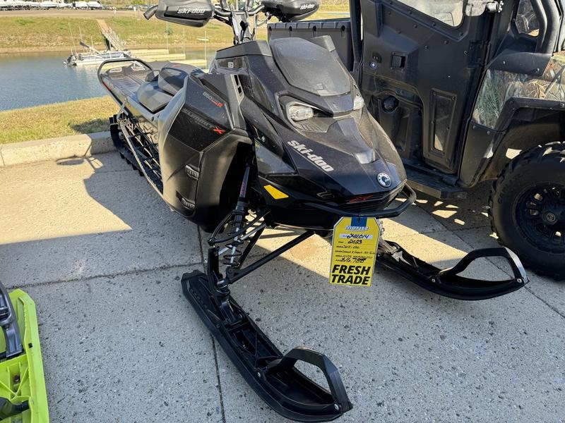 2023 SKI-DOO Summit X with Expert Package 165 850 E-TEC Turbo R PowderMax X-Light 3.0 SNOWMOBILES
