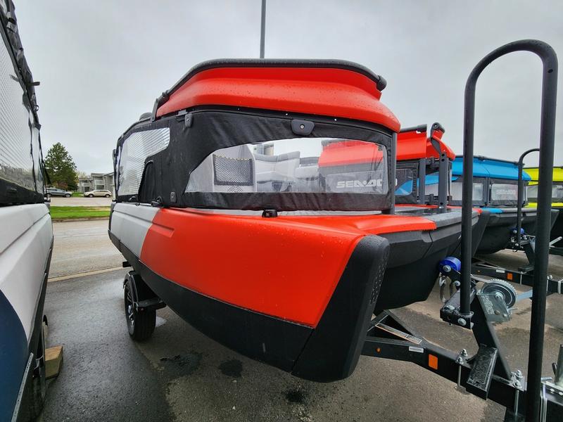 2024 SEA-DOO Switch Compact - 130 hp BOATS