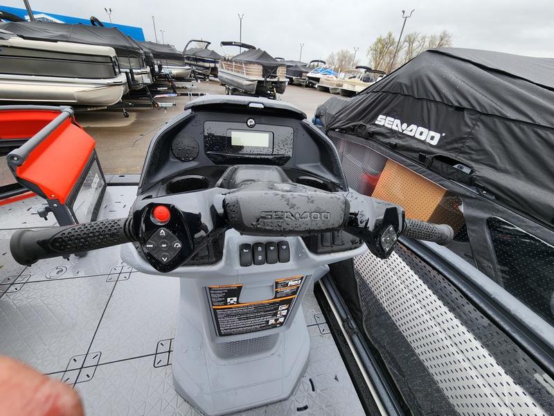 2024 SEA-DOO Switch Compact - 130 hp BOATS
