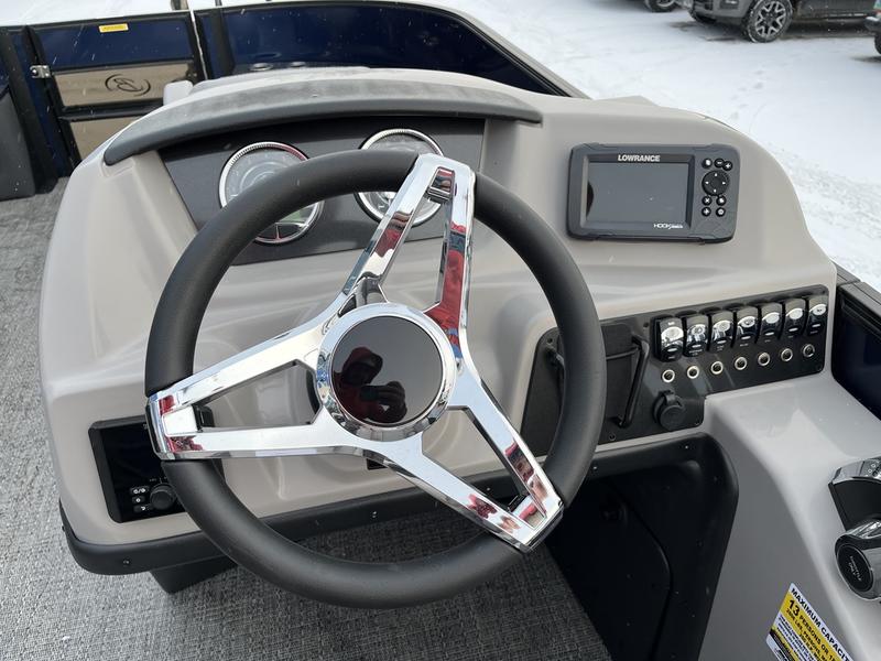2025 BARLETTA Aria Point Fish A24F BOATS