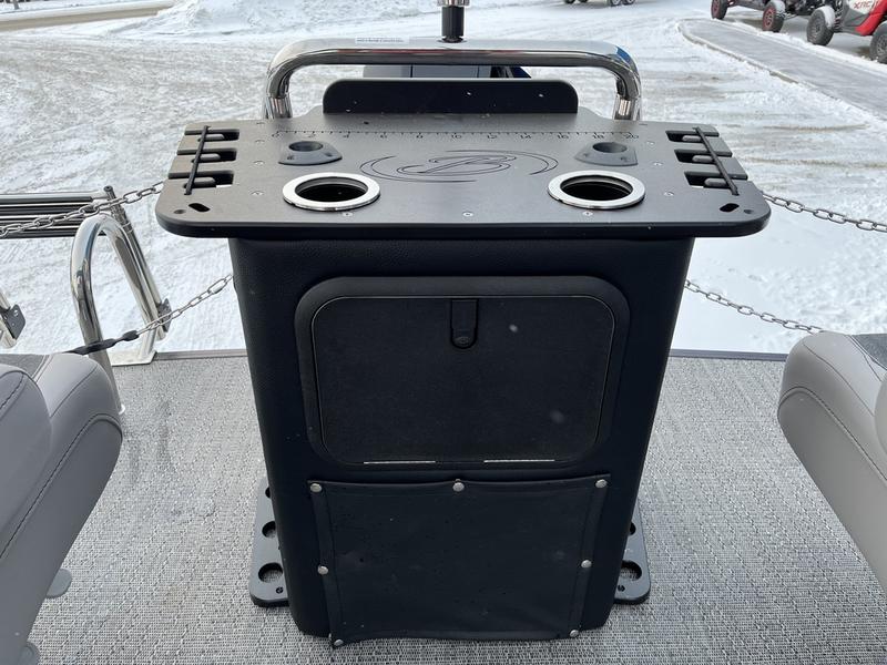 2025 BARLETTA Aria Point Fish A24F BOATS