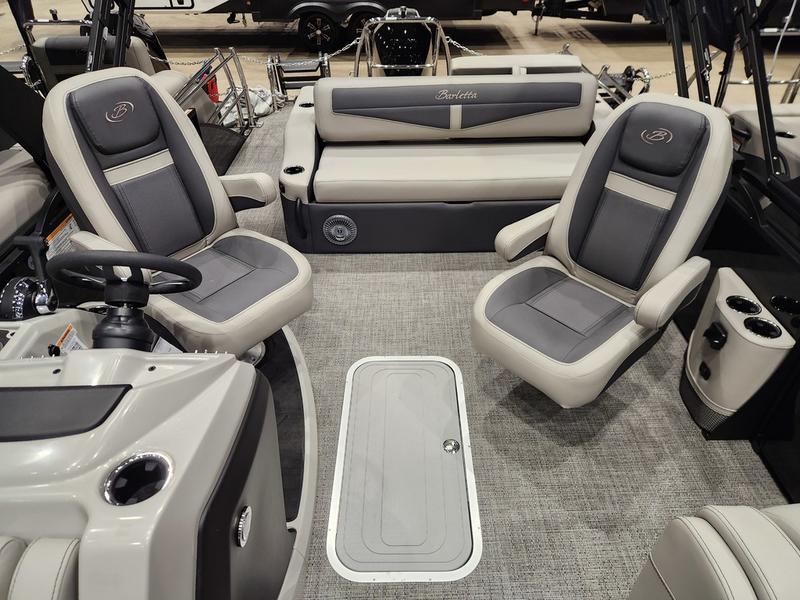 2025 BARLETTA Cabrio 24UC BOATS