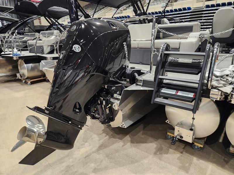 2025 BARLETTA Cabrio 24UC BOATS