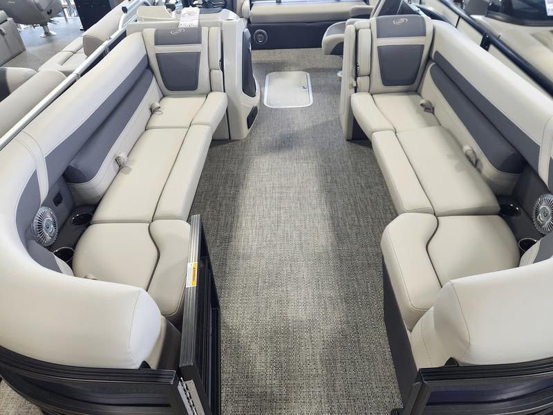 2025 BARLETTA Cabrio 24UC BOATS