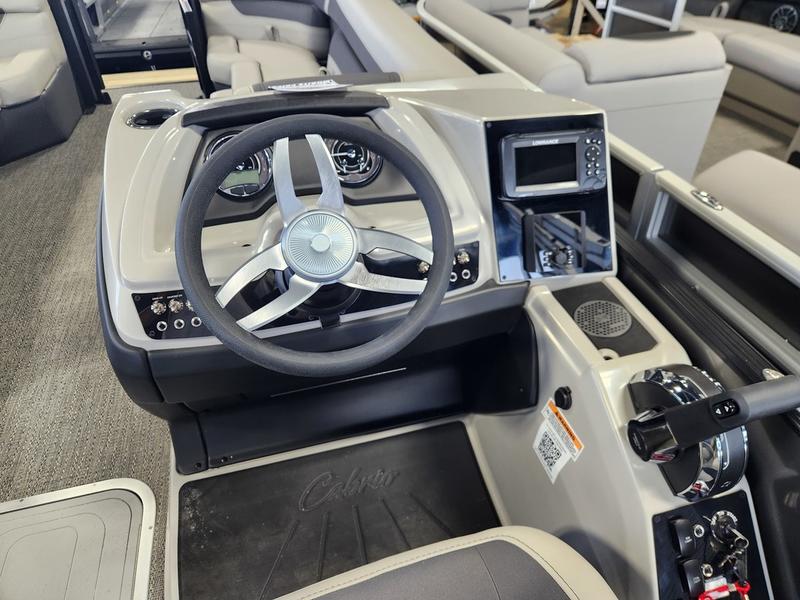 2025 BARLETTA Cabrio 24UC BOATS