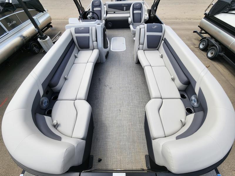 2025 BARLETTA CABRIO 24UC BOATS