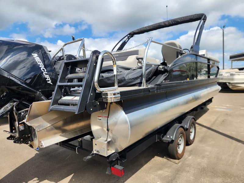 2025 BARLETTA CABRIO 24UC BOATS