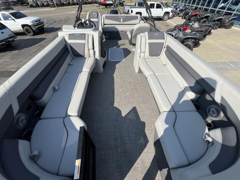 2025 BARLETTA Cabrio 24UC BOATS