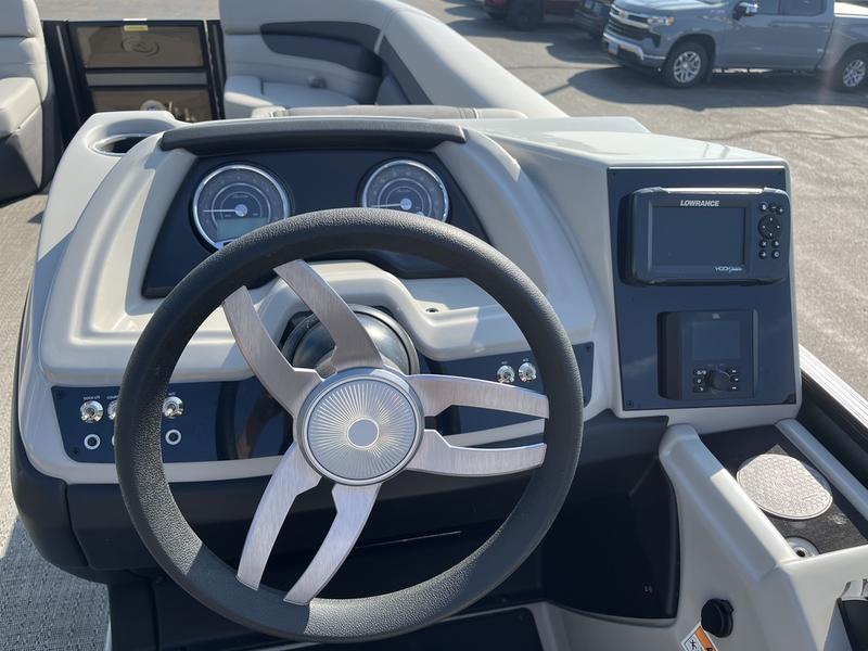 2025 BARLETTA Cabrio 24UC BOATS