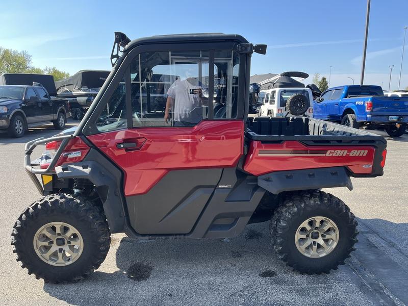 2025 Can-Am Defender Limited UTV