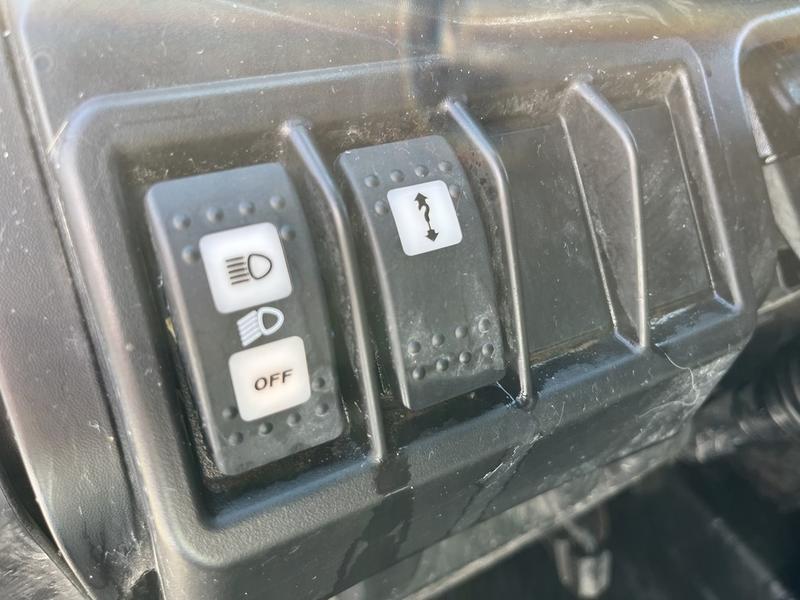 2025 Can-Am Defender Limited UTV
