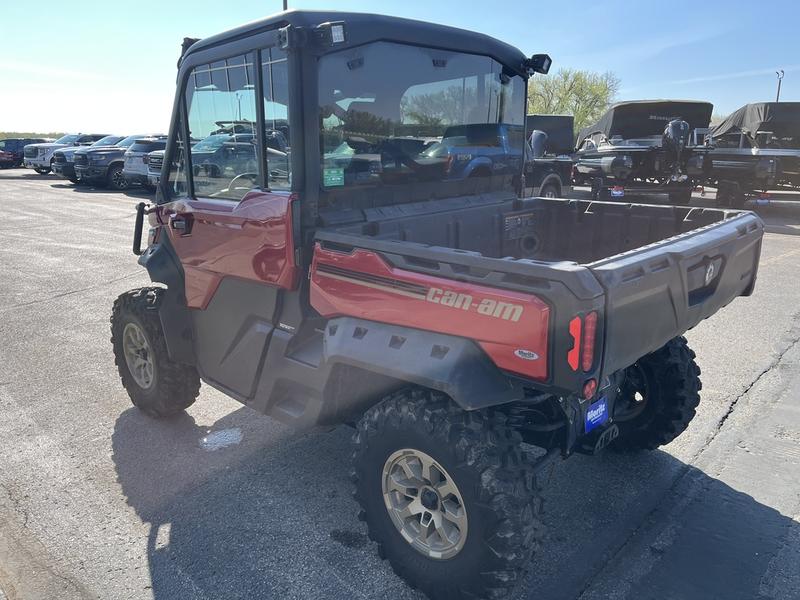 2025 Can-Am Defender Limited UTV