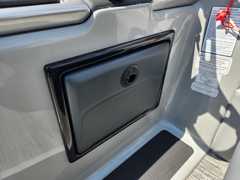 2025 RANGER BOATS 223F BOATS