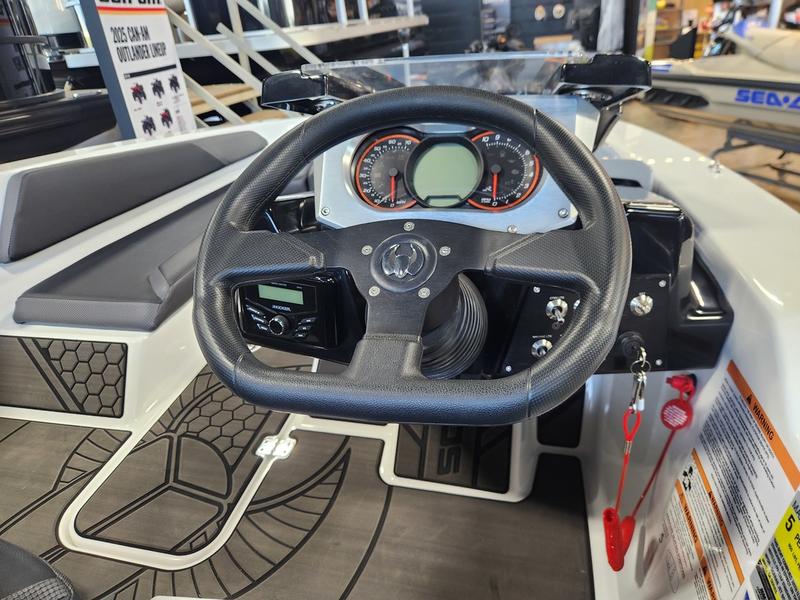 2025 SCARAB 165 LX BOATS