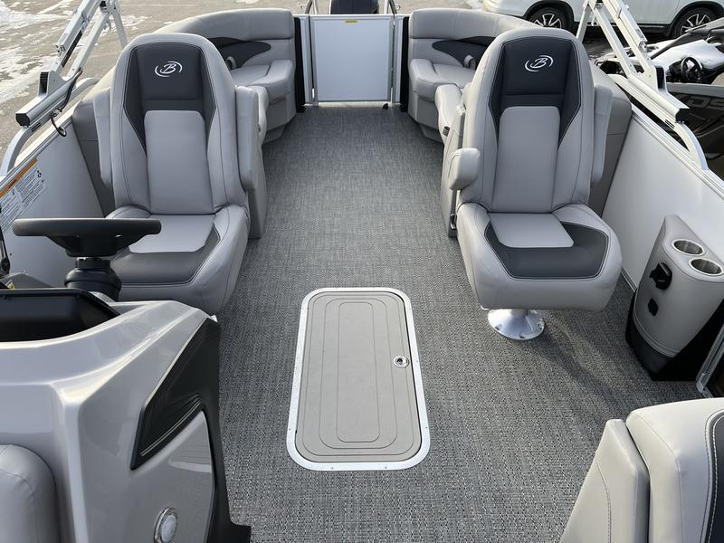 2026 BARLETTA Aria Quad-Lounge A22QC BOATS