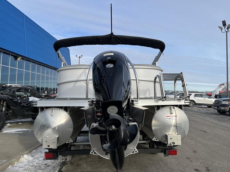 2026 BARLETTA Aria Quad-Lounge A22QC BOATS