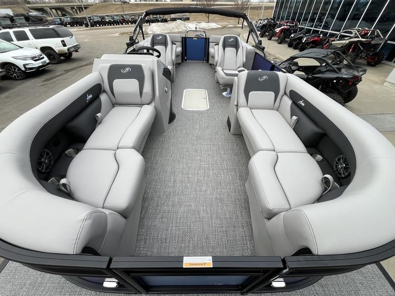 2026 BARLETTA Aria Quad-Lounge A22QC BOATS