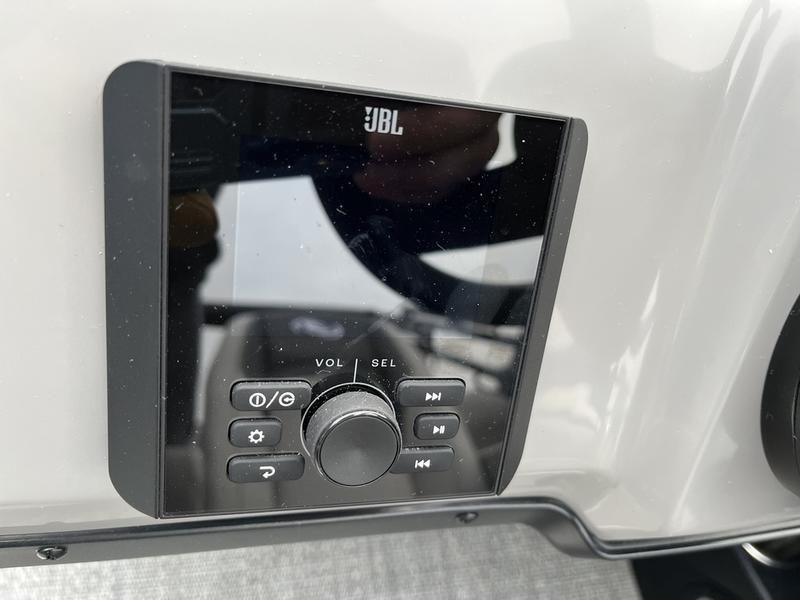 2026 BARLETTA Aria Quad-Lounge A22QC BOATS