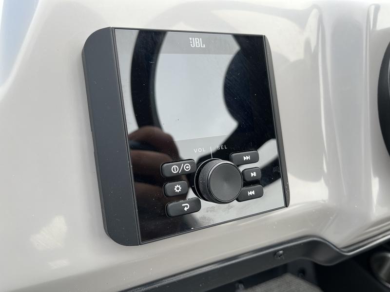 2026 BARLETTA Aria Quad-Lounge A24QC BOATS
