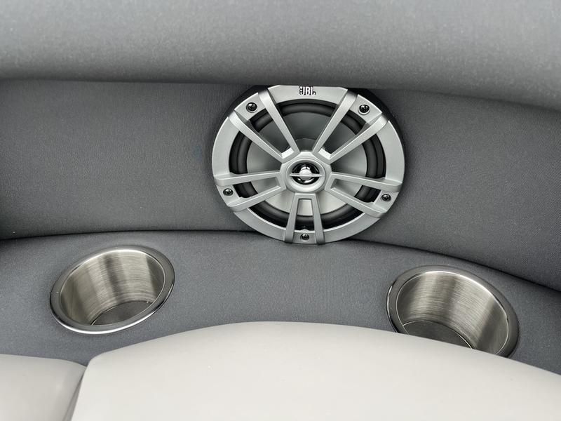 2026 BARLETTA Aria Quad-Lounge A24QC BOATS
