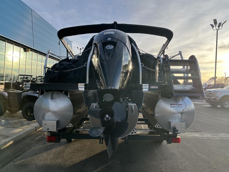 2026 BARLETTA Cabrio Ultra-Lounge C22UC BOATS