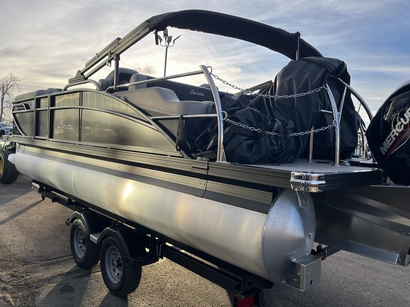 2026 BARLETTA Cabrio Ultra-Lounge C22UC BOATS