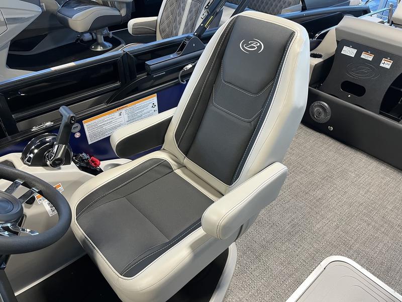2026 BARLETTA Cabrio Cast-N-Cruise C24UE BOATS