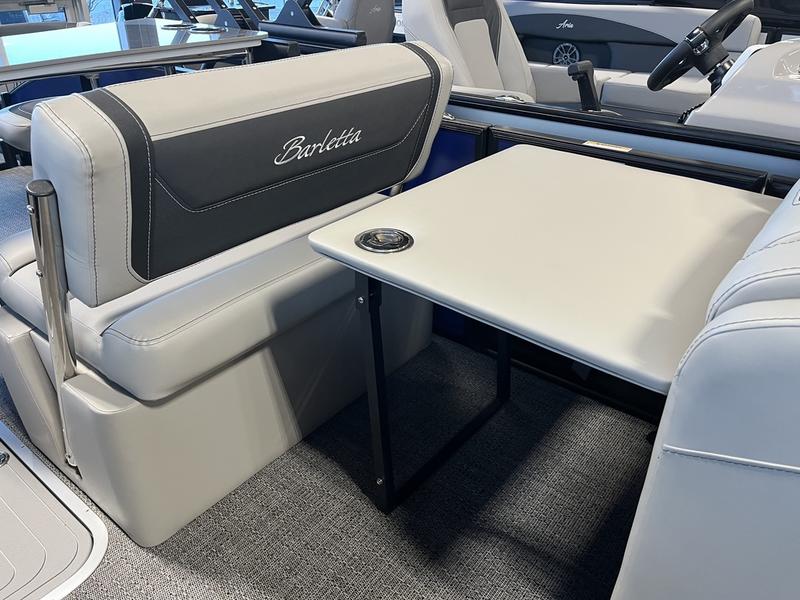 2026 BARLETTA Cabrio Cast-N-Cruise C24UE BOATS