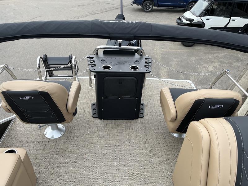 2026 BARLETTA Cabrio Cast-N-Cruise C24CC BOATS