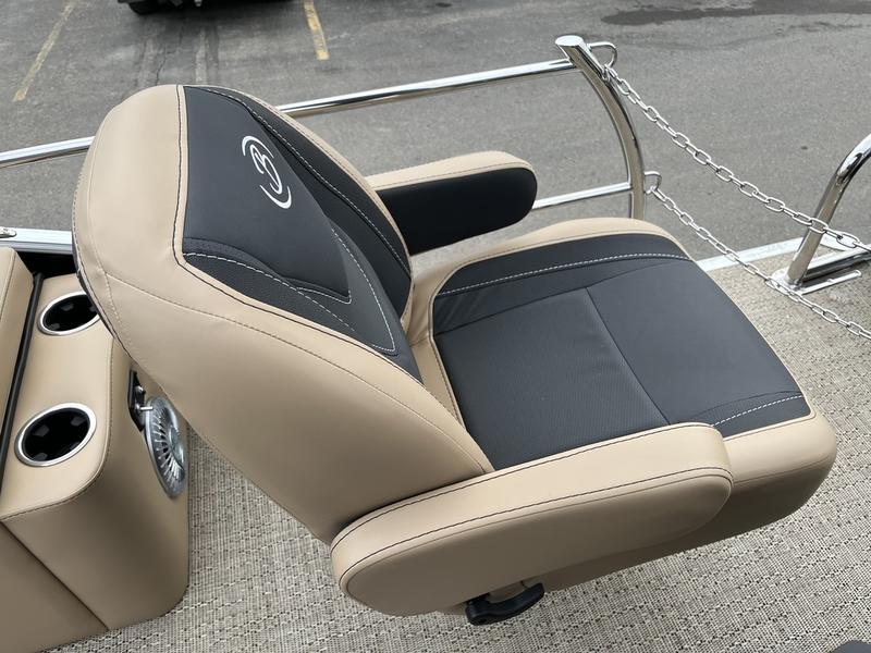 2026 BARLETTA Cabrio Cast-N-Cruise C24CC BOATS