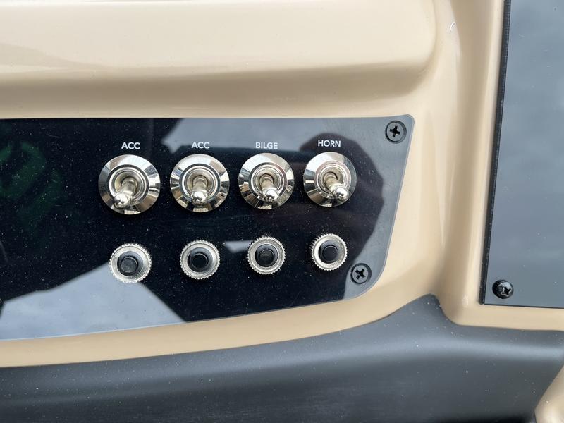 2026 BARLETTA Cabrio Cast-N-Cruise C24CC BOATS