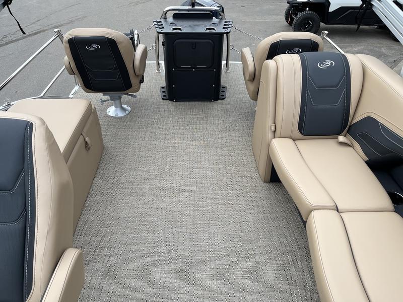 2026 BARLETTA Cabrio Cast-N-Cruise C24CC BOATS