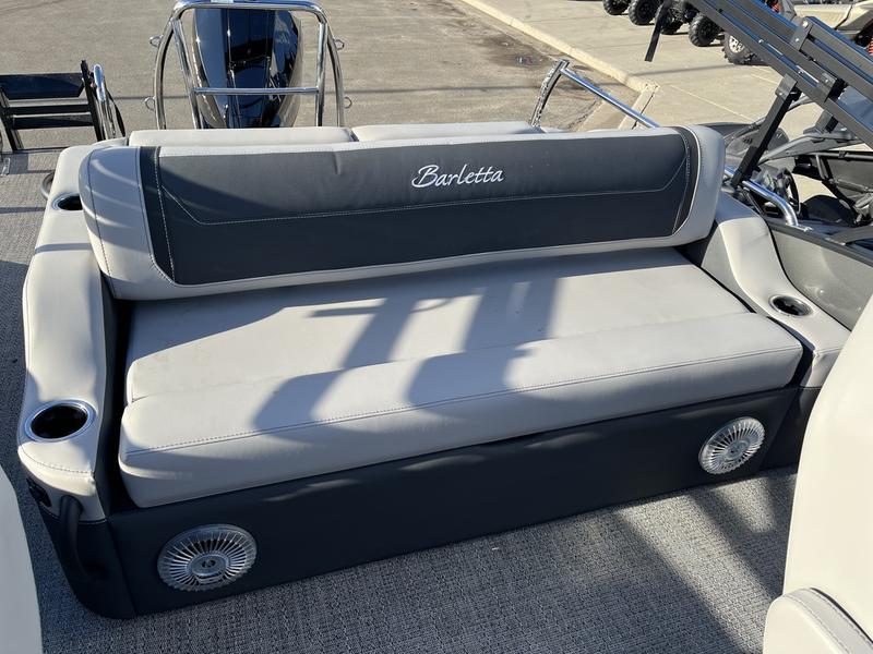 2026 BARLETTA Cabrio Cast-N-Cruise C24UC BOATS