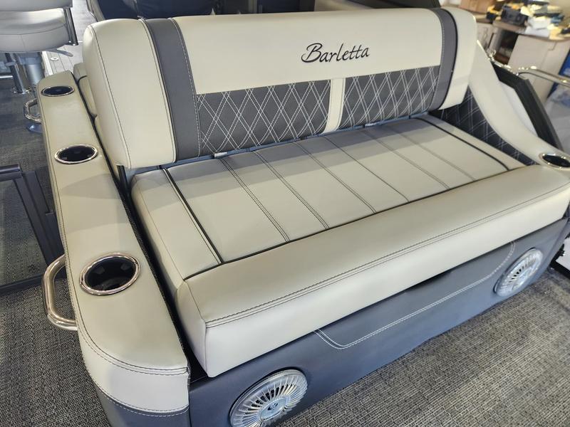 2026 BARLETTA LUSSO 25UE BOATS