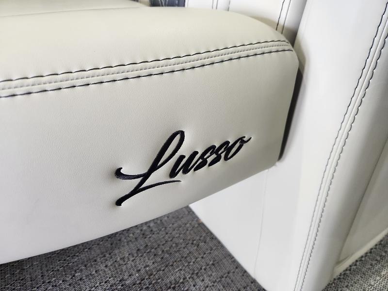 2026 BARLETTA LUSSO 25UE BOATS