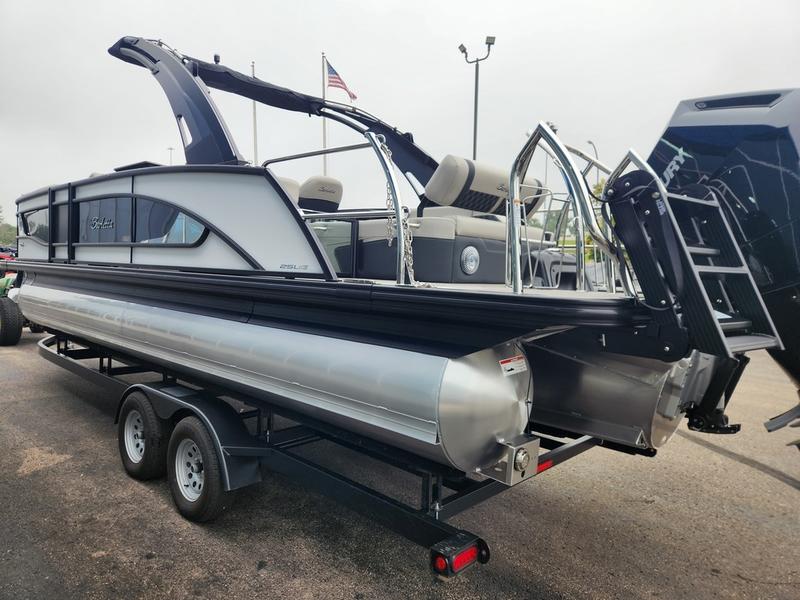 2026 BARLETTA LUSSO 25UE BOATS