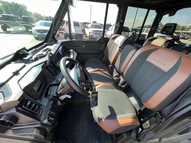 2026 CAN-AM Defender MAX LONE STAR CAB HD11 UTV