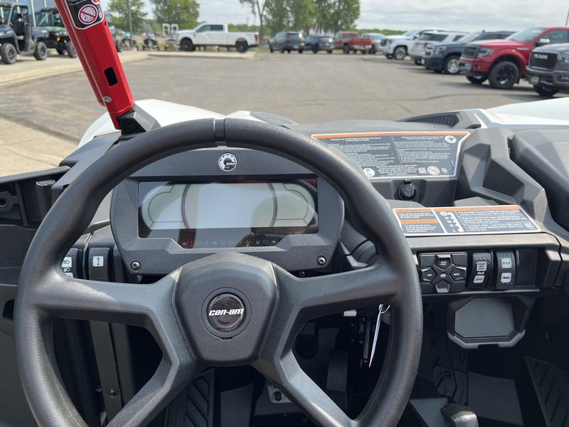 2026 CAN-AM Maverick Sport X rc 1000R UTV