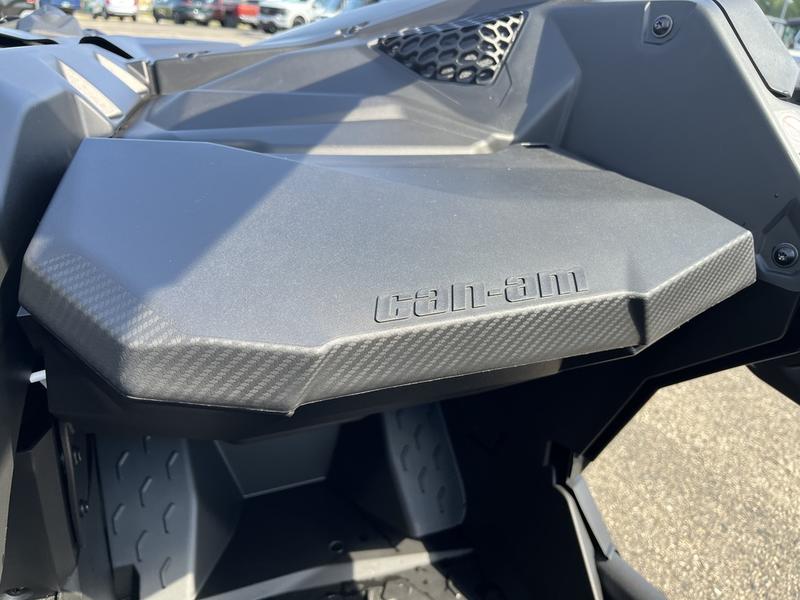2026 CAN-AM Maverick X3 X RC Turbo RR 64 UTV