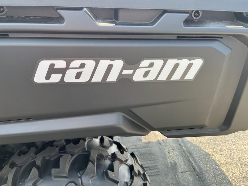 2026 CAN-AM Defender DPS HD9 UTV