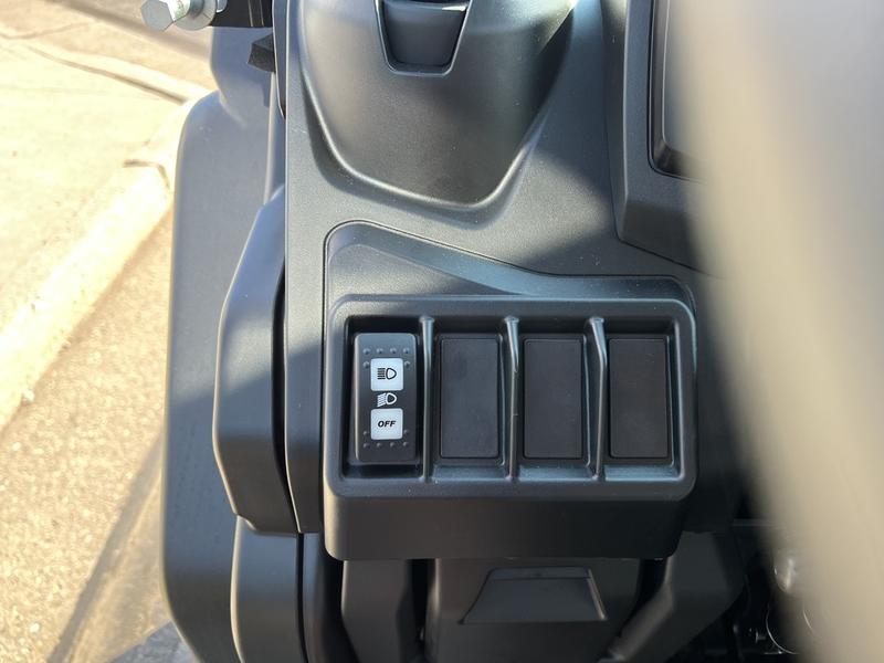 2026 CAN-AM Defender DPS CAB HD9 UTV