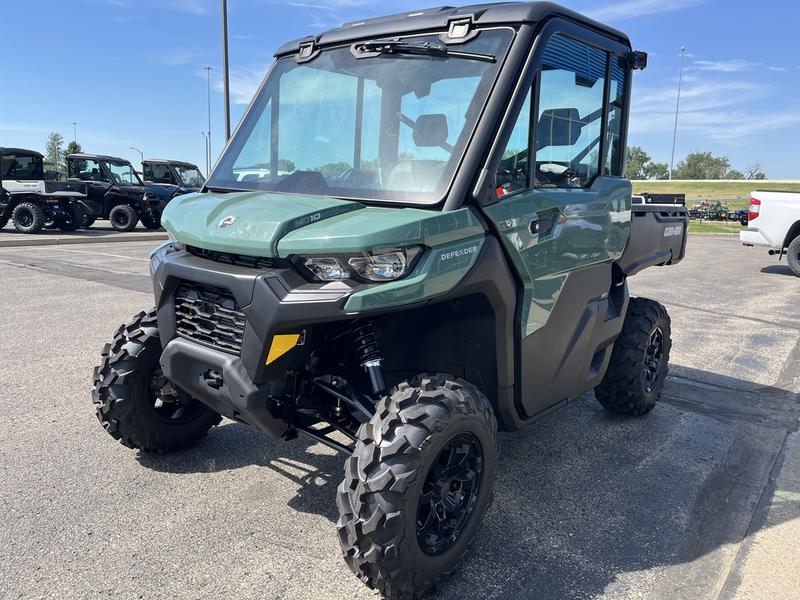 2026 CAN-AM Defender DPS CAB HD10 UTV