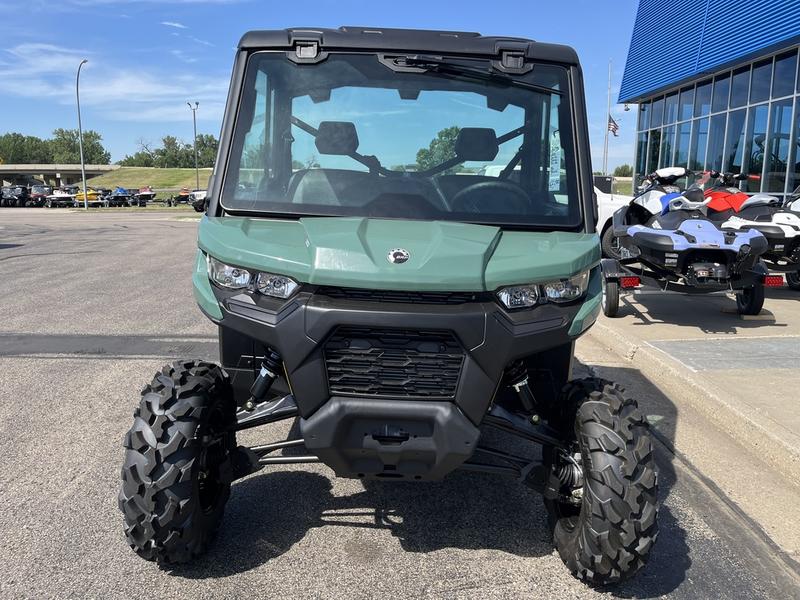2026 CAN-AM Defender DPS CAB HD10 UTV