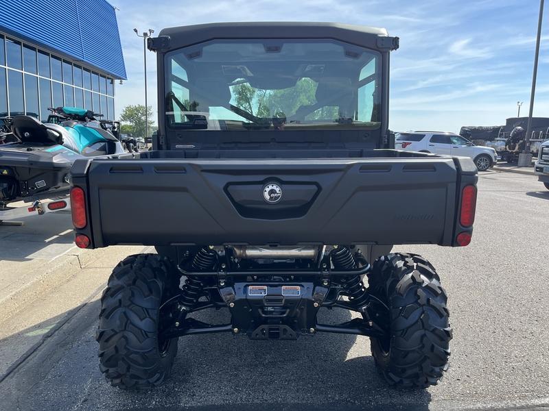 2026 CAN-AM Defender DPS CAB HD10 UTV