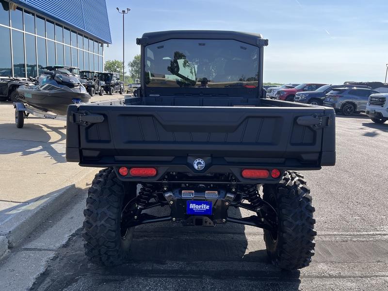2026 CAN-AM Defender PRO Limited HD10 UTV